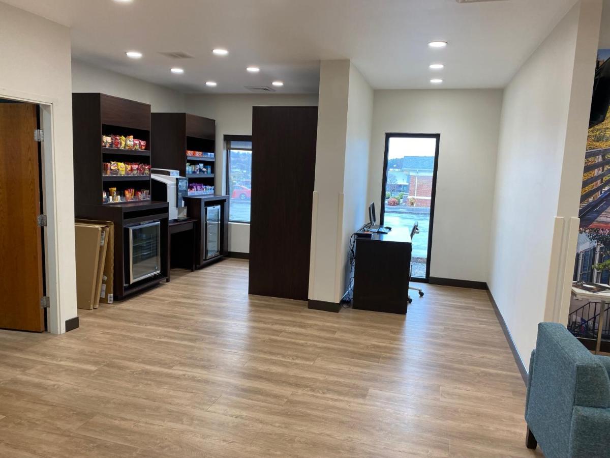 Clarion Pointe Hotel Abingdon Luaran gambar